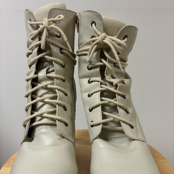 Call It Spring white lace up heel boots size 10W - Picture 4 of 10